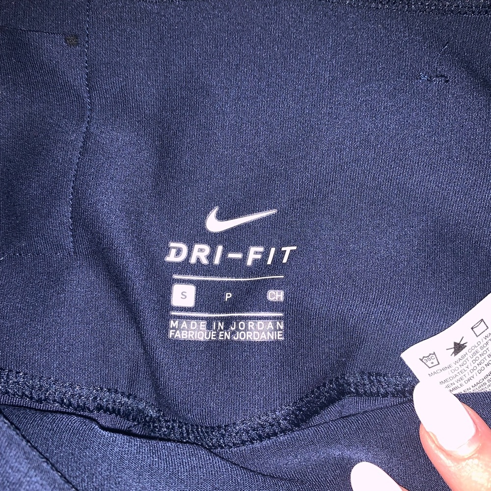 Nike workout pants - Picture 4 of 5